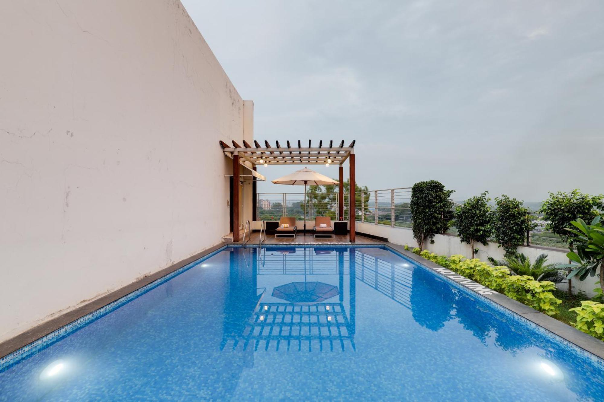 Lemon Tree Hotel Chandīgarh Exterior foto